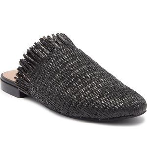 Brand new in box Linea Paolo Andine Mules size 13